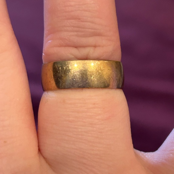 Gold Wedding Band - Picture 3 of 3